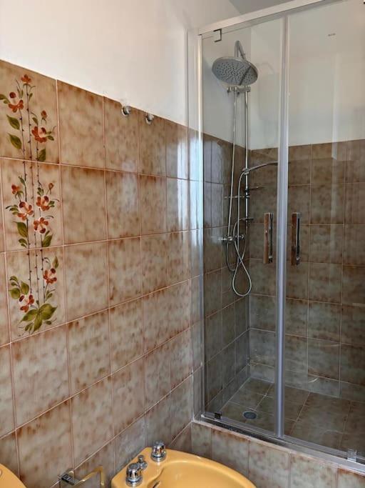 La Ginestra Apartment Roccascalegna Bagian luar foto