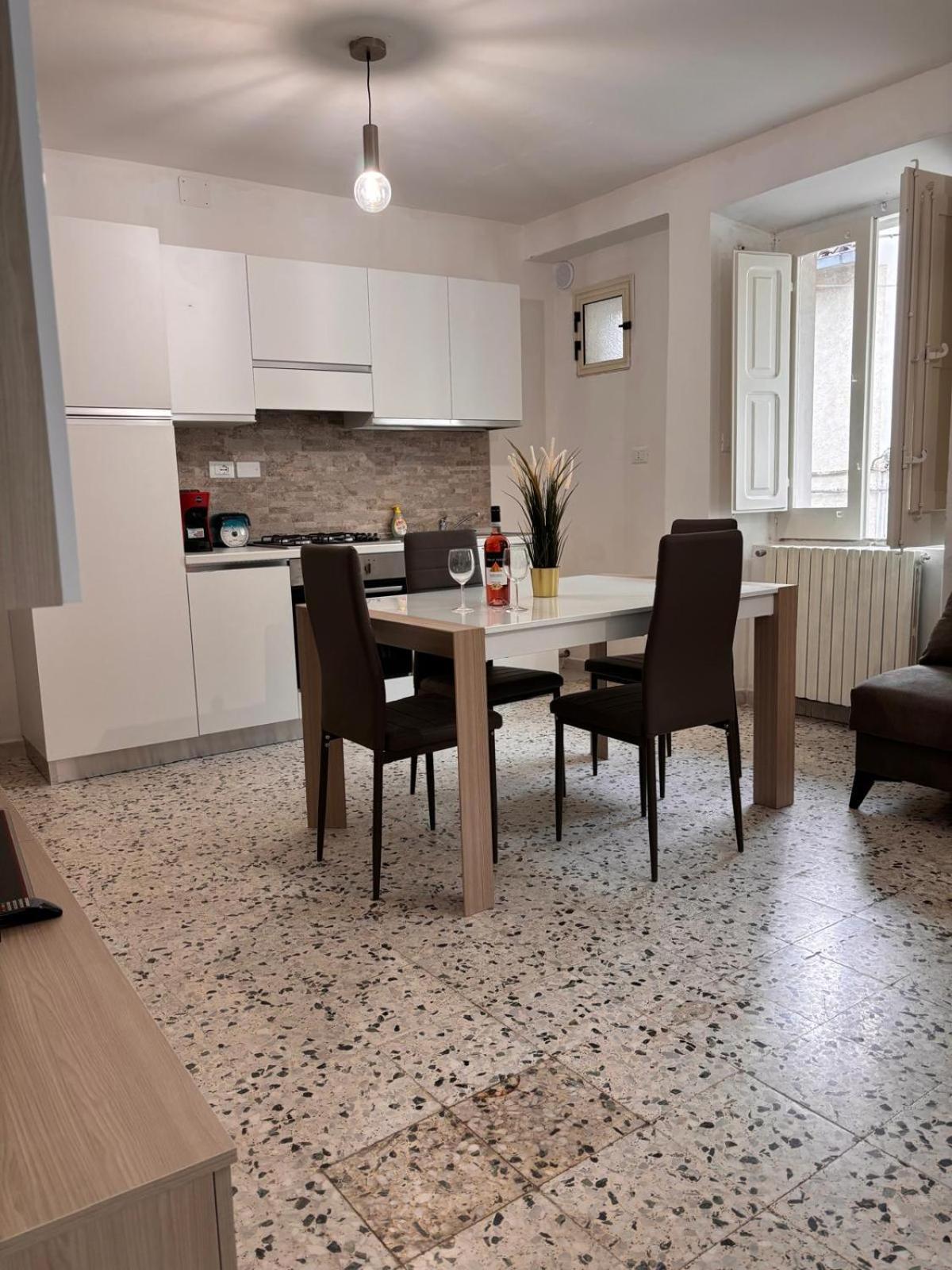 La Ginestra Apartment Roccascalegna Bagian luar foto